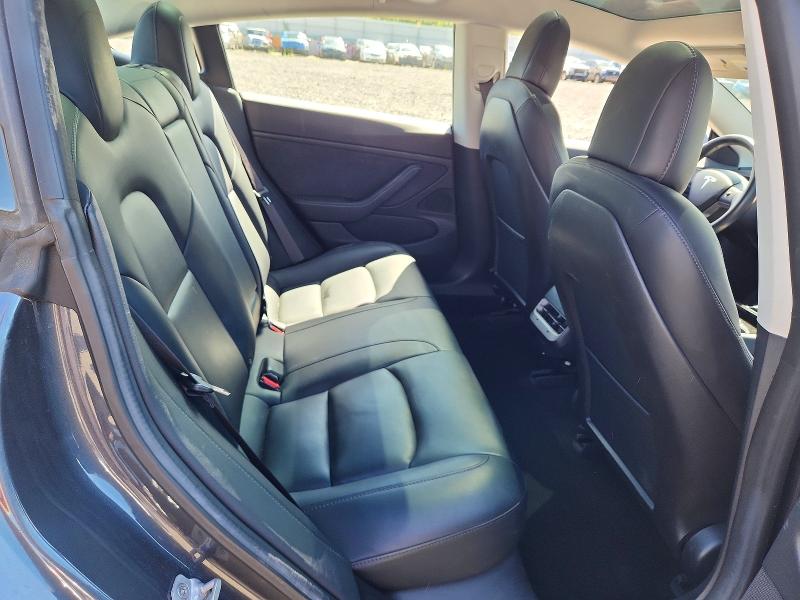 54163476 :رقم المزاد ، 5YJ3E1EB4JF089766 vin ، 2018 Tesla Model 3 مزاد بيع