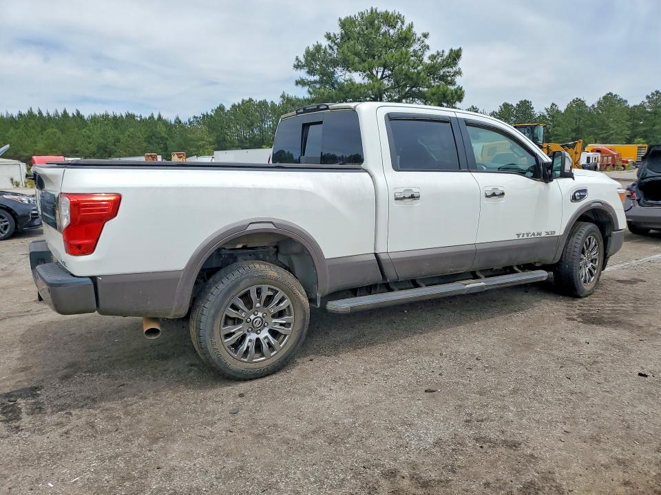 Продажа на аукционе авто 2018 Nissan Titan Xd, vin: 1N6BA1F49JN549624, номер лота: 53395066