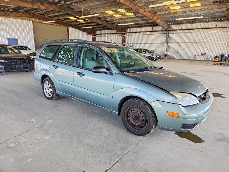 55112576 :رقم المزاد ، 1FAFP36N15W214564 vin ، 2005 Ford Focus مزاد بيع