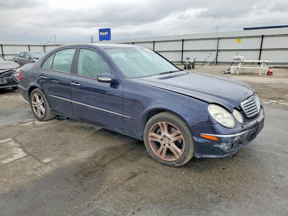 51882426 :رقم المزاد ، WDBUF87J26X207629 vin ، 2006 Mercedes-benz E مزاد بيع