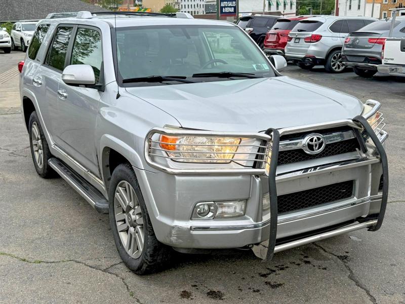 54897666 :رقم المزاد ، JTEBU5JR1B5069241 vin ، 2011 Toyota 4runner مزاد بيع