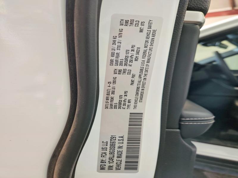 Продажа на аукционе авто 2025 Jeep Grand Cherokee, vin: 1C4RJJBG0S8697291, номер лота: 52303666