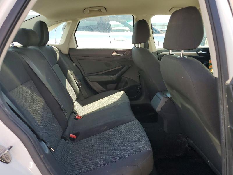 53666826 :رقم المزاد ، 3VWC57BU6KM276008 vin ، 2019 Volkswagen Jetta مزاد بيع