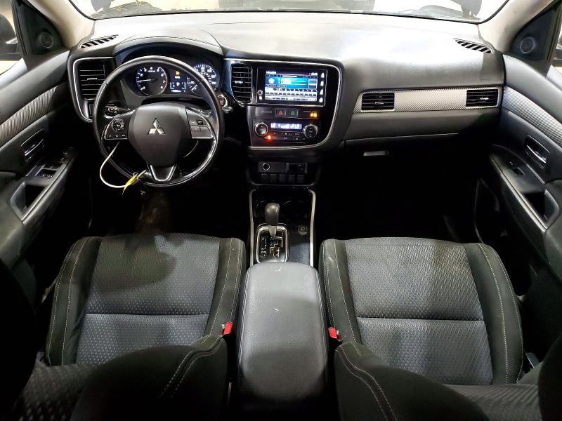 2017 Mitsubishi Outlander მანქანა იყიდება აუქციონზე, vin: JA4AZ3A39HZ056542, აუქციონის ნომერი: 55592446