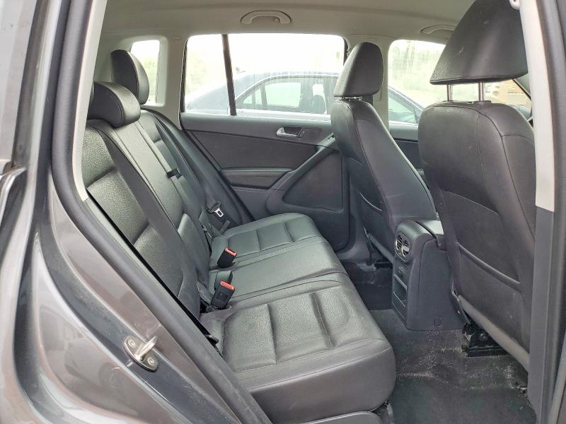 2016 Volkswagen Tiguan მანქანა იყიდება აუქციონზე, vin: WVGAV7AX2GW612956, აუქციონის ნომერი: 53434976