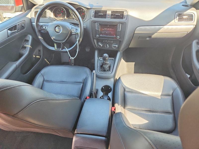 55337916 :رقم المزاد ، 3VWB67AJ8HM409926 vin ، 2017 Volkswagen Jetta مزاد بيع