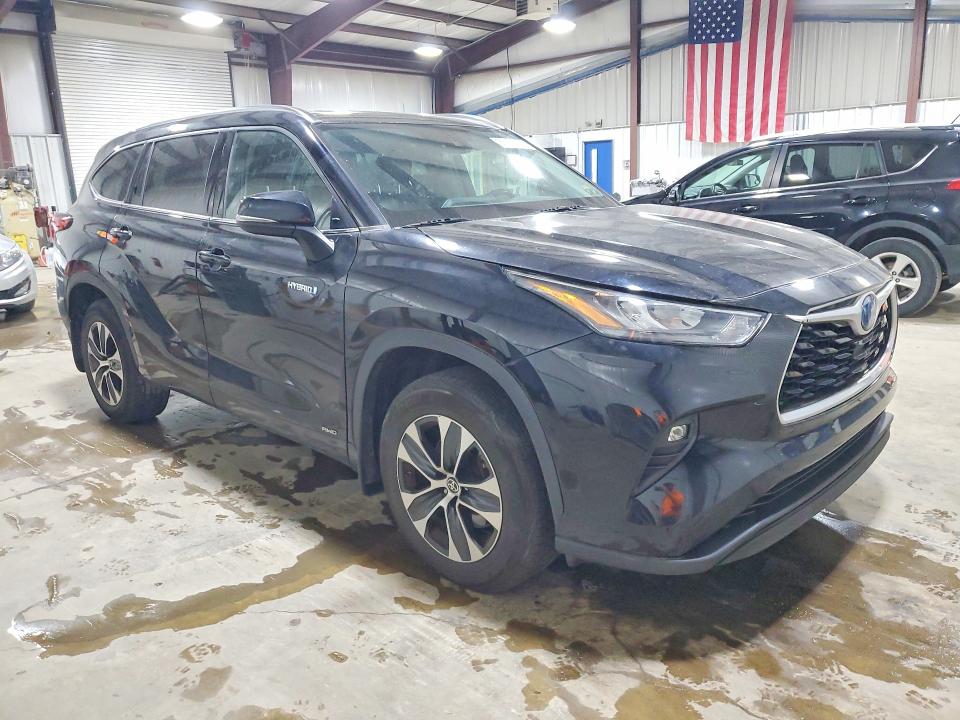 Продаж на аукціоні авто 2020 Toyota Highlander, vin: 5TDHBRCH7LS509989, номер лоту: 53751376
