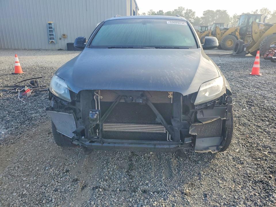53689236 :رقم المزاد ، WA1DGAFE2FD029002 vin ، 2015 Audi Q7 مزاد بيع