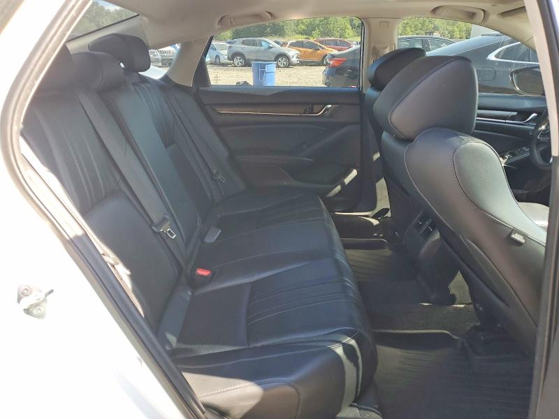 55276756 :رقم المزاد ، 1HGCV1F51JA234183 vin ، 2018 Honda Accord مزاد بيع