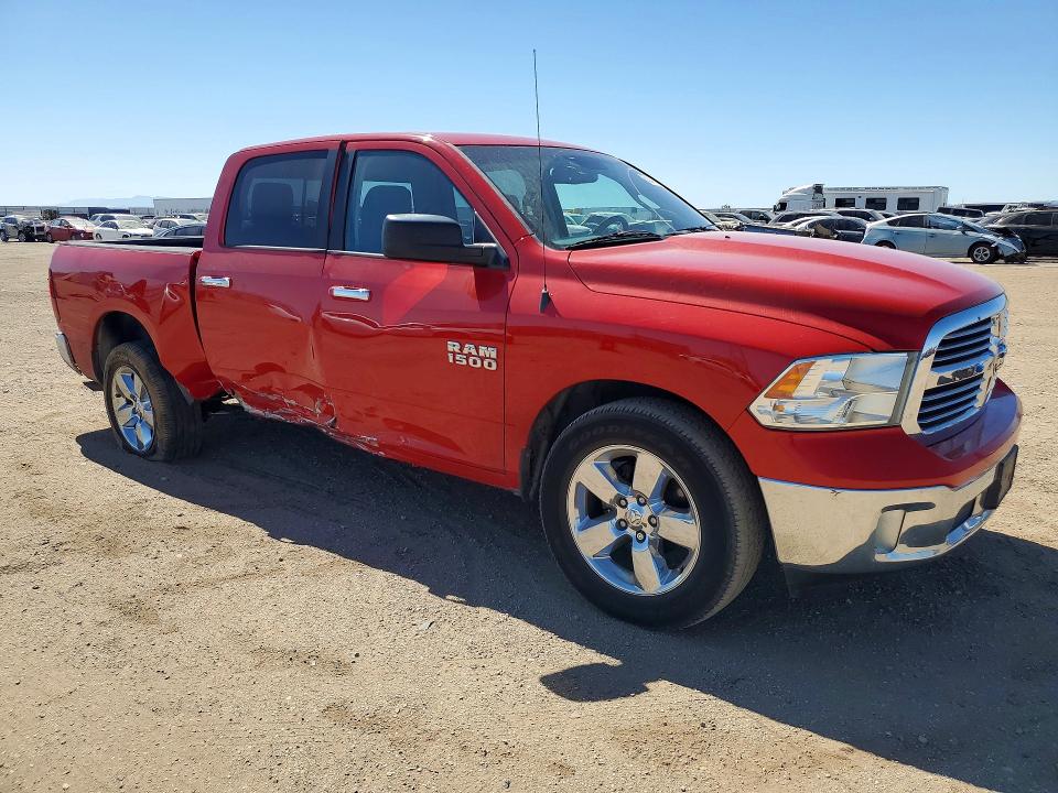 53049306 :رقم المزاد ، 1C6RR6LG0FS517487 vin ، 2015 Ram 1500 مزاد بيع