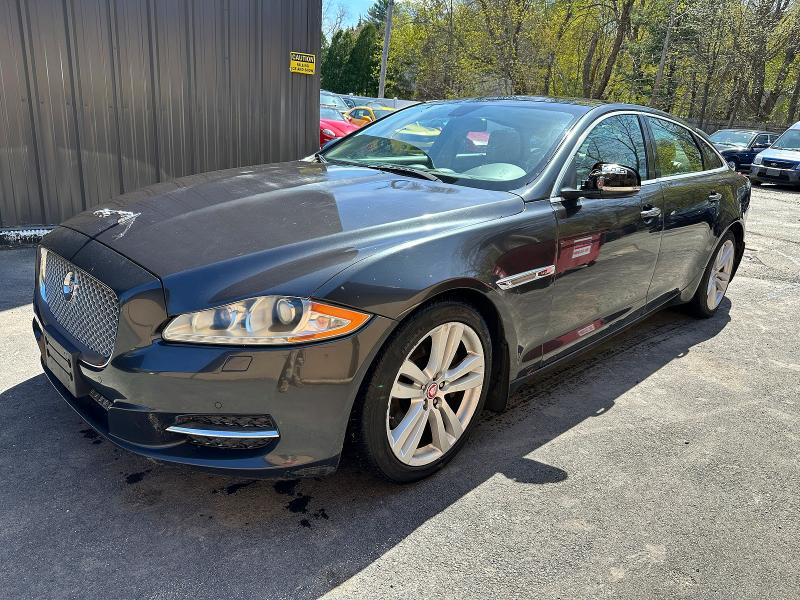 2011 Jaguar Xjl მანქანა იყიდება აუქციონზე, vin: SAJWA2GB8BLV15633, აუქციონის ნომერი: 52794316