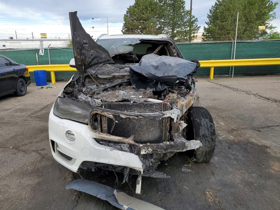 Продажа на аукционе авто 2014 Bmw X5, vin: 5UXKS4C51E0J97350, номер лота: 52324246