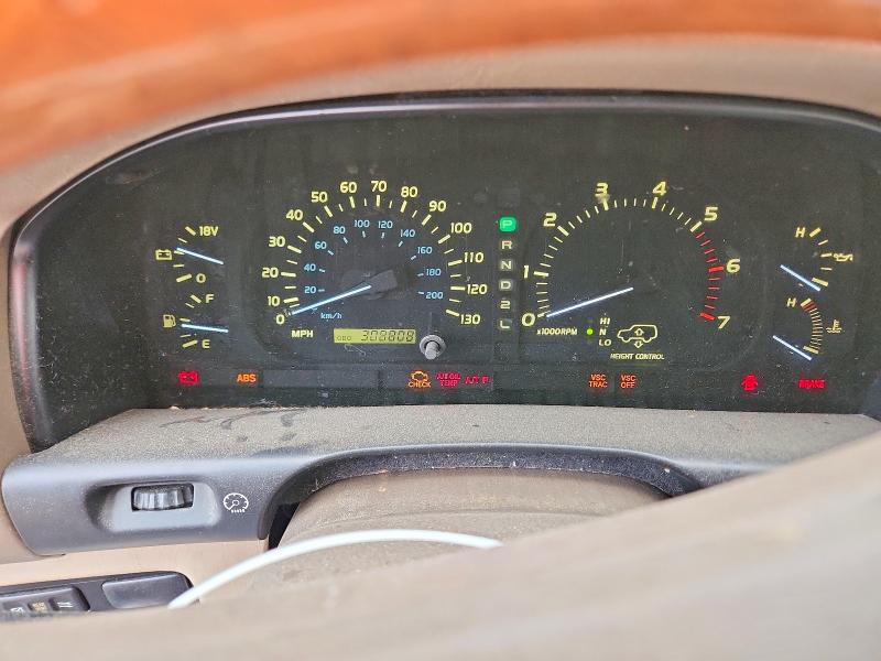52414766 :رقم المزاد ، JT6HT00W4Y0120384 vin ، 2000 Lexus Lx مزاد بيع