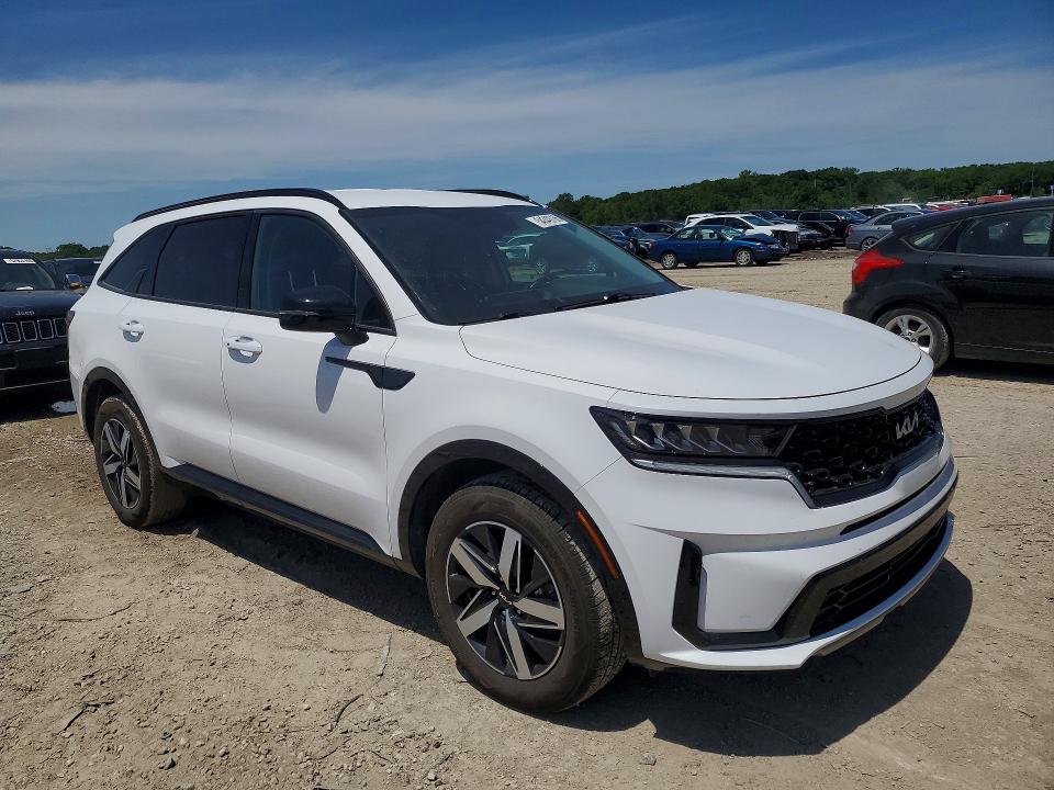 2022 Kia Sorento მანქანა იყიდება აუქციონზე, vin: 5XYRL4LC1NG127661, აუქციონის ნომერი: 54349786
