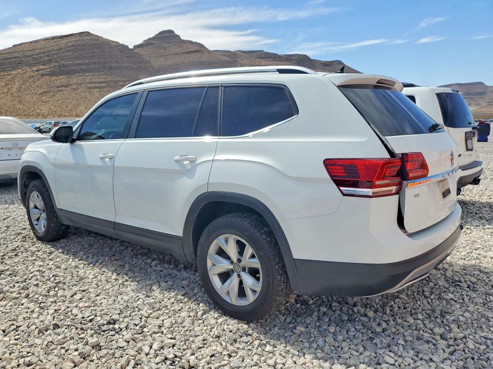 53115396 :رقم المزاد ، 1V2LR2CA8JC518472 vin ، 2018 Volkswagen Atlas مزاد بيع