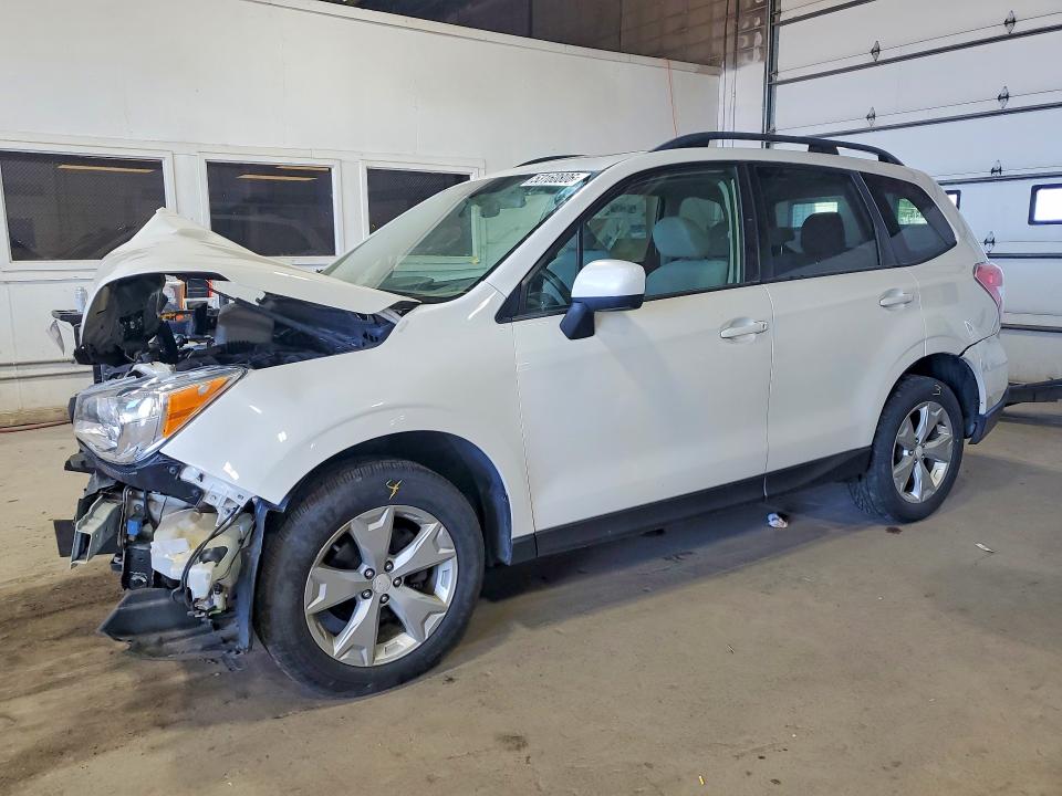 53160806 :رقم المزاد ، JF2SJADC1GH533035 vin ، 2016 Subaru Forester مزاد بيع