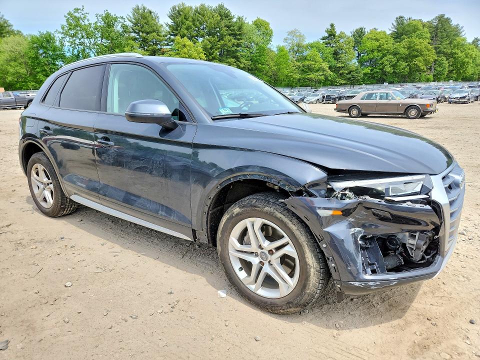 52772046 :رقم المزاد ، WA1ANAFY2J2065070 vin ، 2018 Audi Q5 مزاد بيع