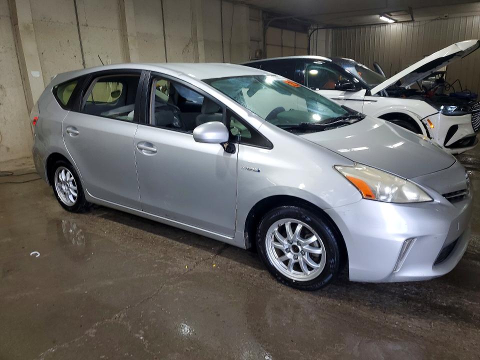 Продажа на аукционе авто 2014 Toyota Prius V, vin: JTDZN3EU1E3311139, номер лота: 54528886