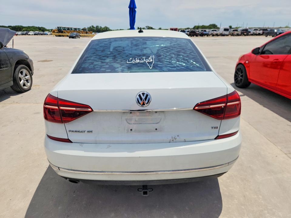 2018 Volkswagen Passat მანქანა იყიდება აუქციონზე, vin: 1VWBA7A38JC009727, აუქციონის ნომერი: 53764556