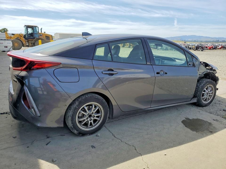 Продажа на аукционе авто 2020 Toyota Prius Prime, vin: JTDKARFPXL3149307, номер лота: 53127126