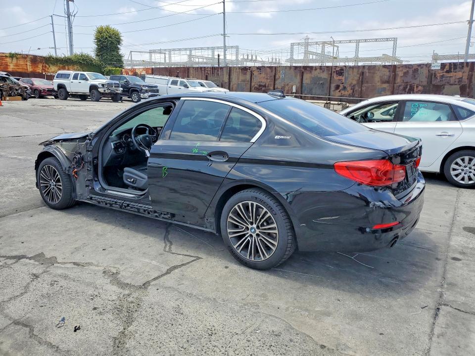 2019 Bmw 530e მანქანა იყიდება აუქციონზე, vin: WBAJA9C52KB388754, აუქციონის ნომერი: 54862716