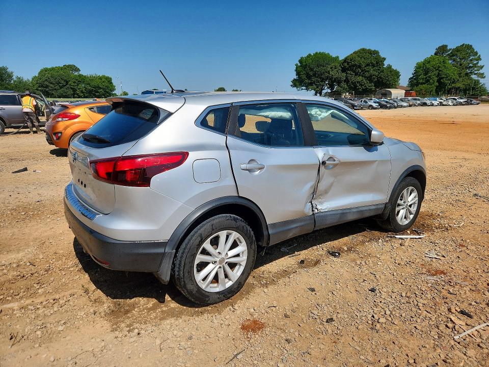 Aukcja sprzedaży 2018 Nissan Rogue Sport, vin: JN1BJ1CP8JW107030, numer aukcji: 53298406