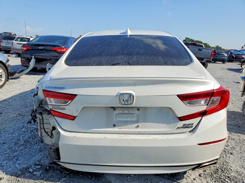 Продаж на аукціоні авто 2019 Honda Accord, vin: 1HGCV2F32KA032040, номер лоту: 53339306