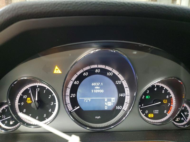 2011 Mercedes-benz E მანქანა იყიდება აუქციონზე, vin: WDDHF8HB0BA469582, აუქციონის ნომერი: 53135226