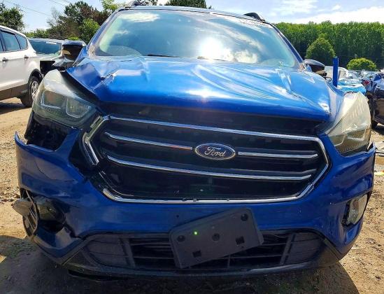 2017 Ford Escape მანქანა იყიდება აუქციონზე, vin: 1FMCU9J9XHUC58402, აუქციონის ნომერი: 55107926