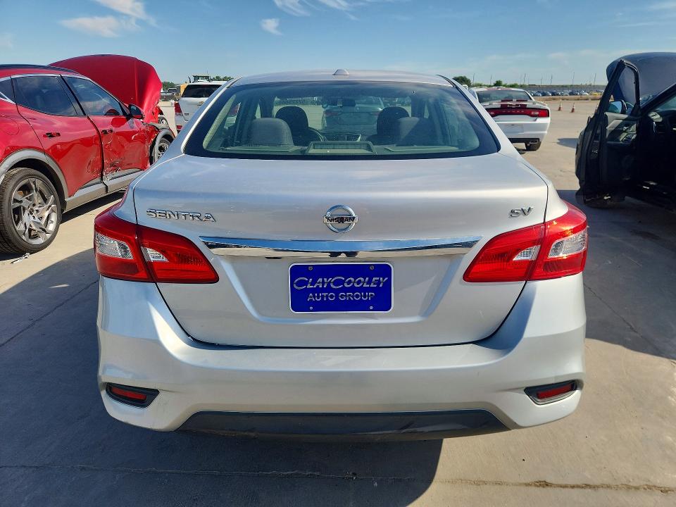 Продаж на аукціоні авто 2017 Nissan Sentra, vin: 3N1AB7APXHY326976, номер лоту: 52225666