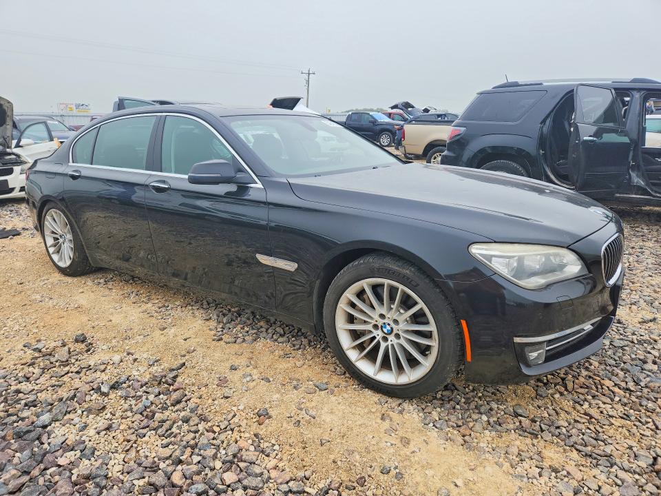 Продаж на аукціоні авто 2013 Bmw 750, vin: WBAYF8C50DDE59292, номер лоту: 54841016