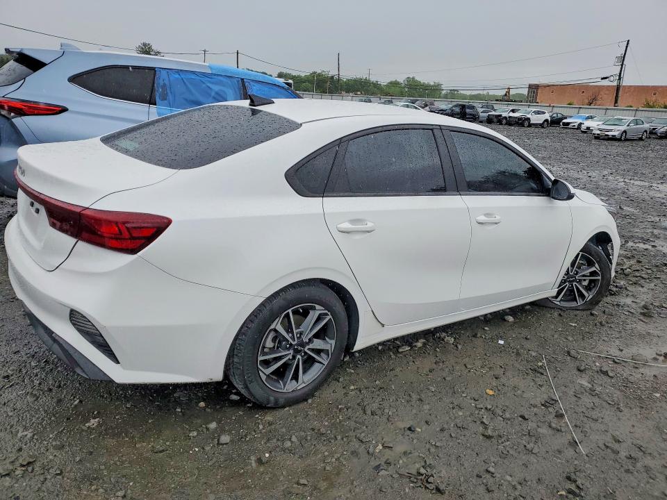 54475066 :رقم المزاد ، 3KPF24AD3PE558858 vin ، 2023 Kia Forte مزاد بيع