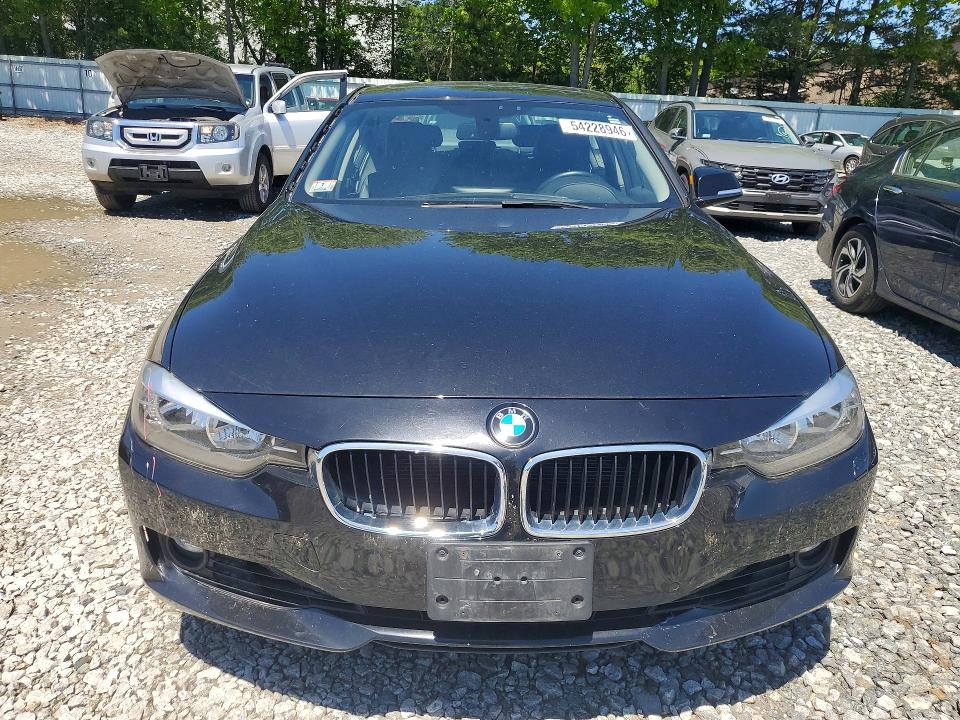54228946 :رقم المزاد ، WBA3B5G56DNS01719 vin ، 2013 Bmw 328 مزاد بيع