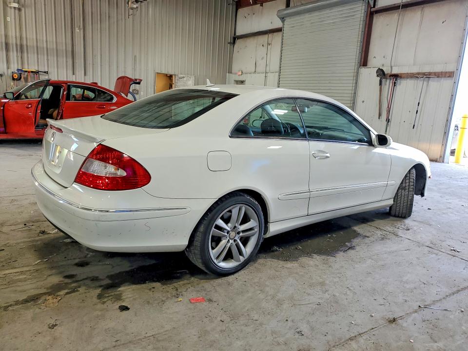 52230876 :رقم المزاد ، WDBTJ56H08F254190 vin ، 2008 Mercedes-benz Clk مزاد بيع