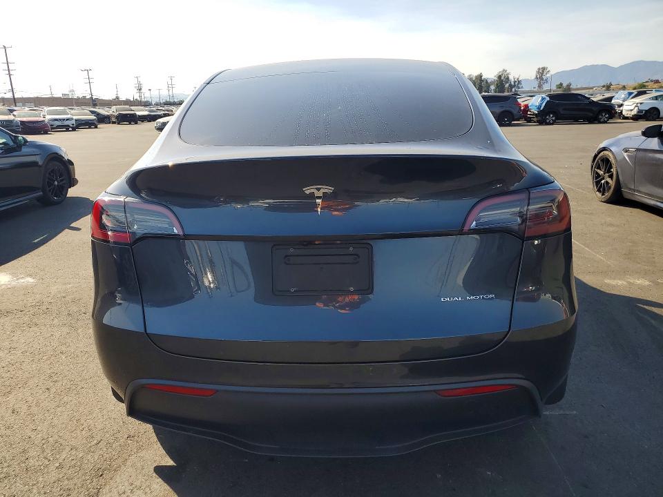 Продаж на аукціоні авто 2024 Tesla Model Y, vin: 7SAYGDEE0RA223647, номер лоту: 54631646