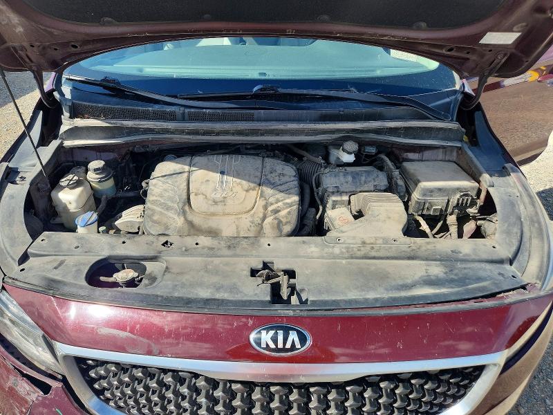 55137286 :رقم المزاد ، KNDMB5C18F6040054 vin ، 2015 Kia Sedona مزاد بيع