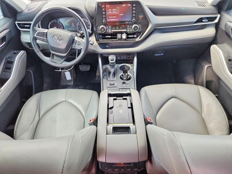 2022 Toyota Highlander მანქანა იყიდება აუქციონზე, vin: 5TDGZRBHXNS585847, აუქციონის ნომერი: 54419966