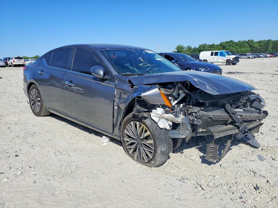 53717886 :رقم المزاد ، 1N4BL4DV5PN378525 vin ، 2023 Nissan Altima مزاد بيع