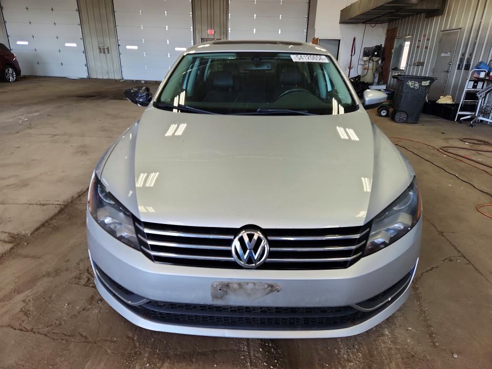 Продажа на аукционе авто 2012 Volkswagen Passat, vin: 1VWBH7A39CC028527, номер лота: 54120656