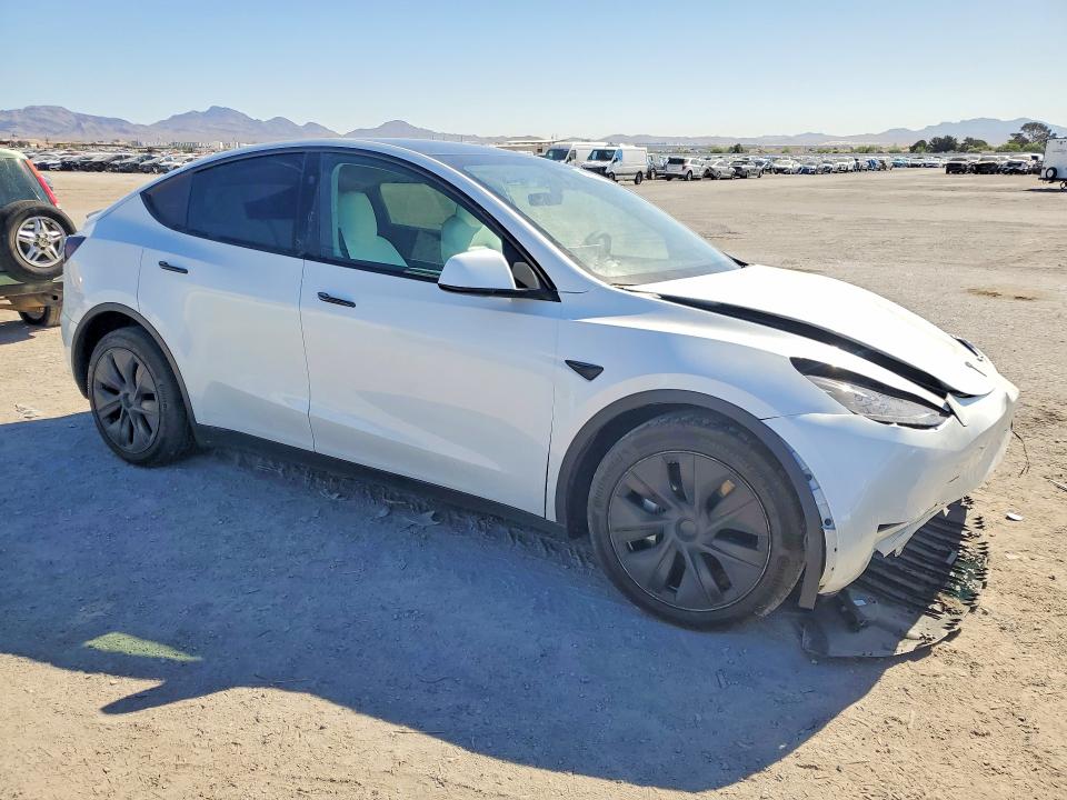 Продаж на аукціоні авто 2024 Tesla Model Y, vin: 7SAYGAEE4RF177368, номер лоту: 52587456