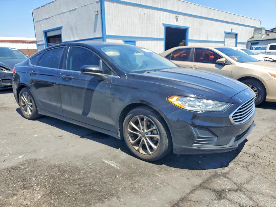 Продажа на аукционе авто 2019 Ford Fusion, vin: 3FA6P0HD1KR201234, номер лота: 52904306