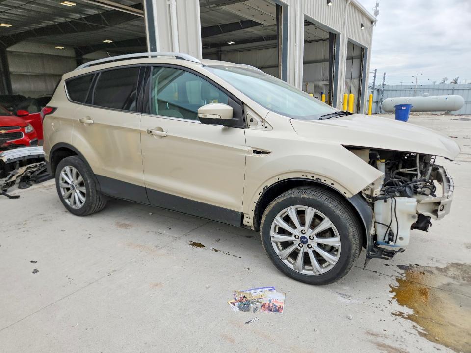 Продажа на аукционе авто 2017 Ford Escape, vin: 1FMCU9JD3HUA48728, номер лота: 53992676