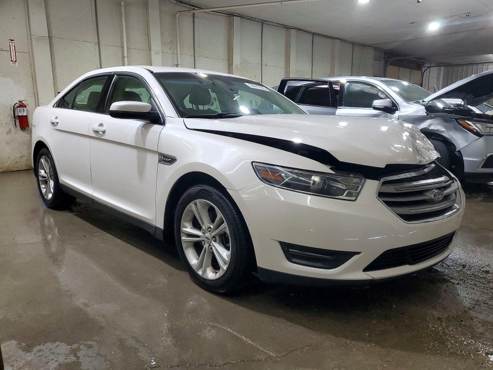 Продажа на аукционе авто 2016 Ford Taurus, vin: 1FAHP2E82GG140079, номер лота: 53015396