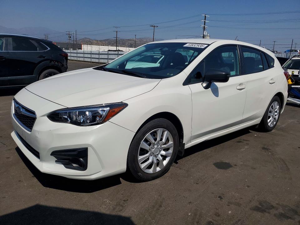 53832936 :رقم المزاد ، 4S3GTAA63J3707396 vin ، 2018 Subaru Impreza مزاد بيع