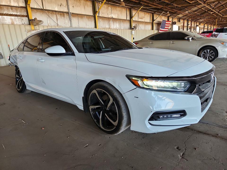 2018 Honda Accord მანქანა იყიდება აუქციონზე, vin: 1HGCV1F34JA265765, აუქციონის ნომერი: 54457586