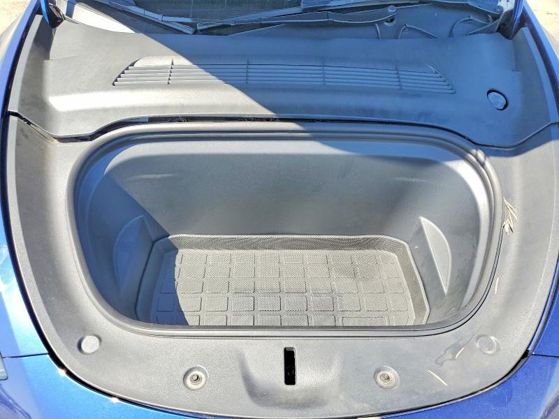 54687576 :رقم المزاد ، 7SAYGDEE9PF748576 vin ، 2023 Tesla Model Y مزاد بيع