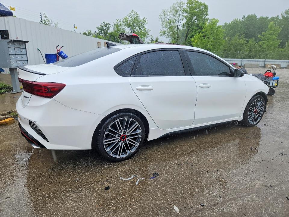 2022 Kia Forte მანქანა იყიდება აუქციონზე, vin: 3KPF44AC4NE460730, აუქციონის ნომერი: 54101606
