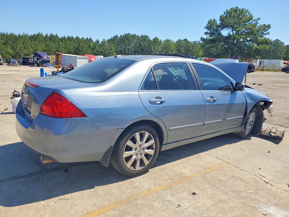 2007 Honda Accord მანქანა იყიდება აუქციონზე, vin: 1HGCM665X7A042737, აუქციონის ნომერი: 54106406