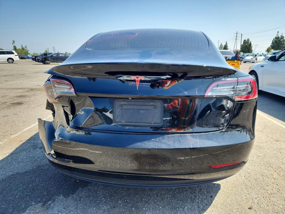 2020 Tesla Model 3 მანქანა იყიდება აუქციონზე, vin: 5YJ3E1EA6LF611257, აუქციონის ნომერი: 53217096