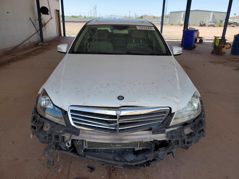 2014 Mercedes-benz C მანქანა იყიდება აუქციონზე, vin: WDDGF8AB4EG178543, აუქციონის ნომერი: 55429356